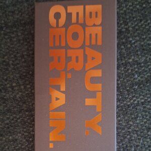 Beauty for Certain Soft to Sculpted Contour Palette